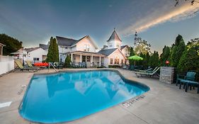 Ourguest Inn & Suites Downtown Port Clinton
